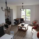 Holiday home Les Berlingots For 10-12 Personnes *